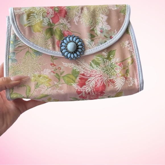 Vintage floral embellished clutch - Picture 1 of 8